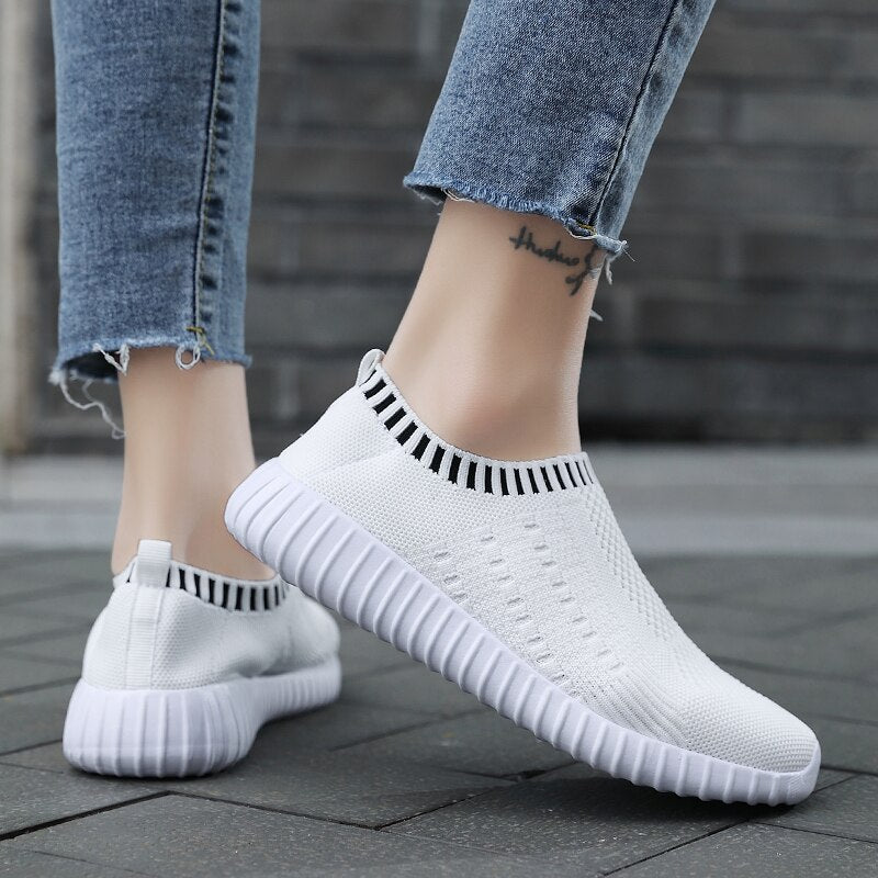 Casual Mesh Athletic Shoes 